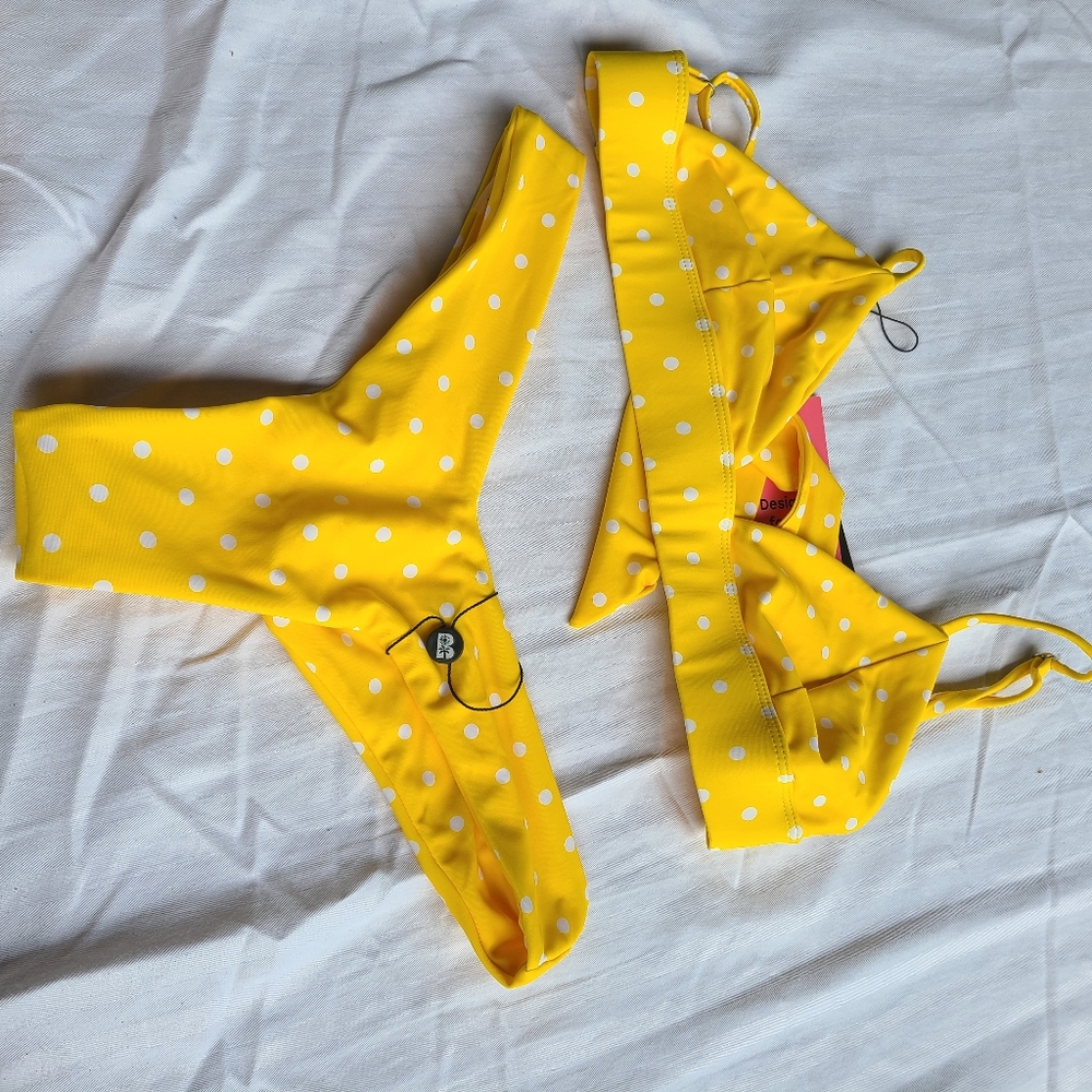 Blackboughswim yellow polka dot binki set